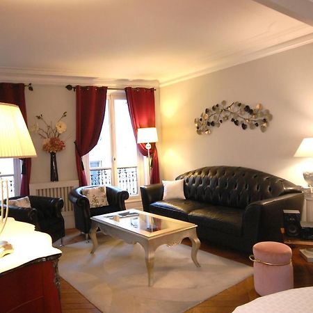 Two-Bedroom Apartment Champs-Elysees Paris Exterior photo