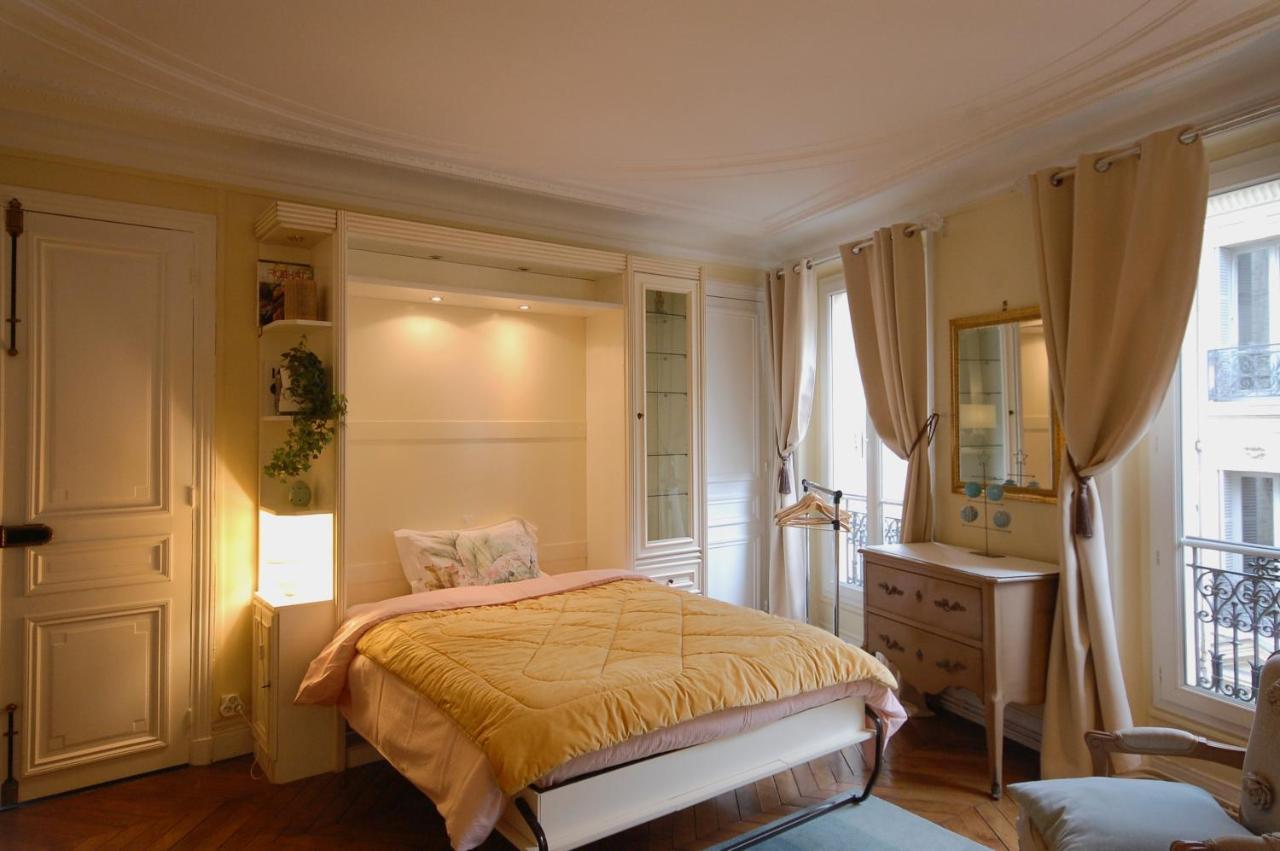 Two-Bedroom Apartment Champs-Elysees Paris Exterior photo
